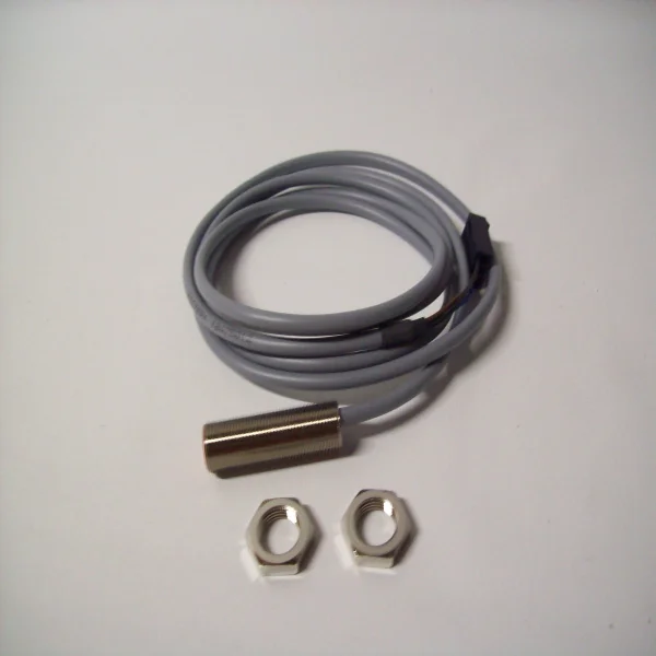 Датчик 10475012, новый оригинальный Spot Plc
Датчик 10475012, новый оригинальный Spot Plc