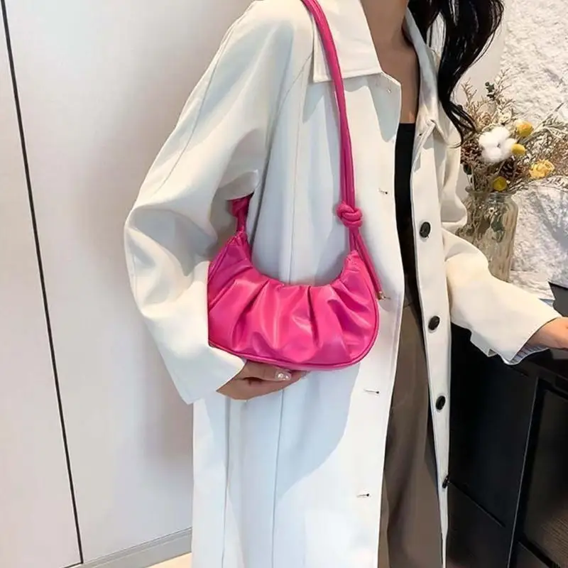 Modern Crinkled Bag Adjustable Strap Practical Synthetic Leather Daily Essential
Modern Crinkled Bag Adjustable Strap Practical Synthetic Leather Daily Essential