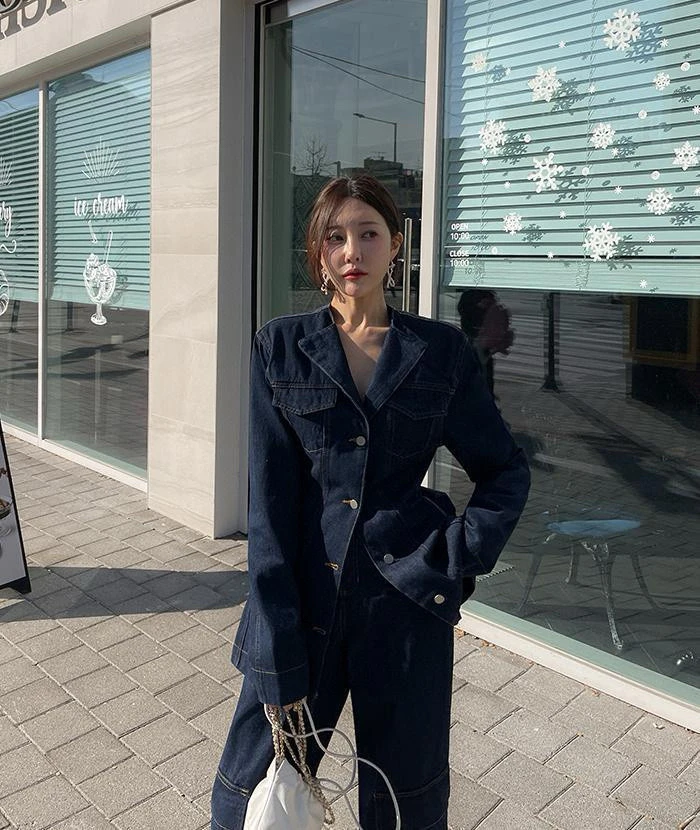 Loose Women's Denim Set Dongda Gate Waist-Cinching oulder-Padded Jeans And Jaet Two-Piece Suit Long Pants Long Sves Bu...
Loose Women's Denim Set Dongda Gate Waist-Cinching oulder-Padded Jeans And Jaet Two-Piece Suit Long Pants Long Sves Bu...