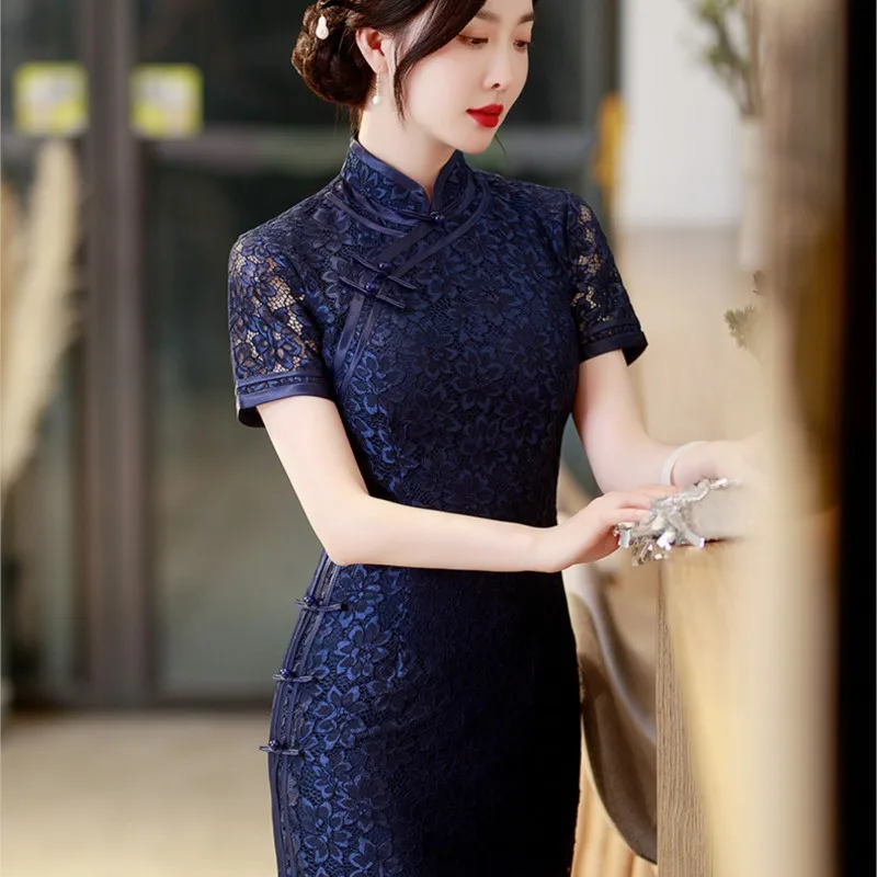 Женское длинное облегающее шелковое платье Cheongsam для подиума, банкетное платье, кружево
Женское длинное облегающее шелковое платье Cheongsam для подиума, банкетное платье, кружево