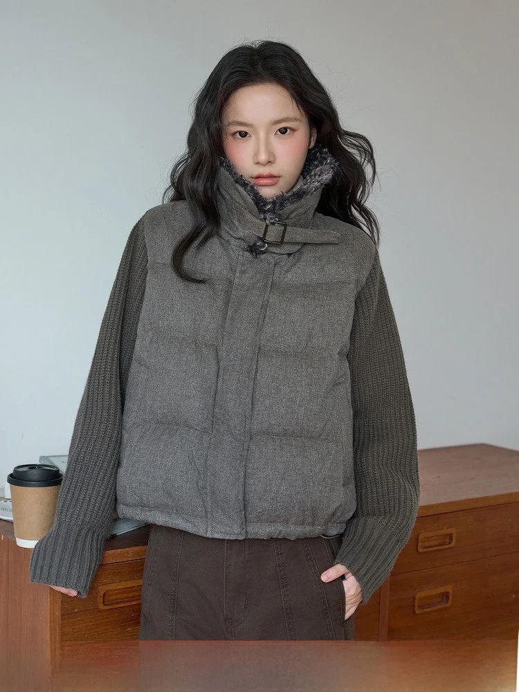 Теплая белая пуховая куртка с меховым воротником для женщин, зимняя верхняя одежда свободного кроя, вязаное пальто, размер S-L
Теплая белая пуховая куртка с меховым воротником для женщин, зимняя верхняя одежда свободного кроя, вязаное пальто, размер S-L