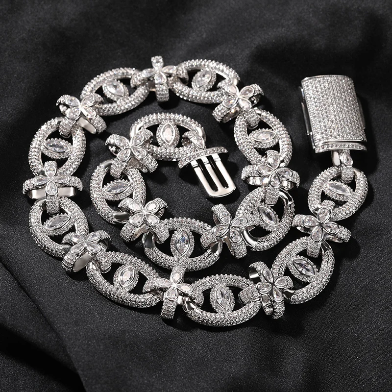 7"-22" Hip Hop 5A+ CZ Stone Paved Bling Iced Out 18mm wide Fatima Eye Cross Link Chain Bracelet for Men Rapper Jewelry
7"-22" Hip Hop 5A+ CZ Stone Paved Bling Iced Out 18mm wide Fatima Eye Cross Link Chain Bracelet for Men Rapper Jewelry