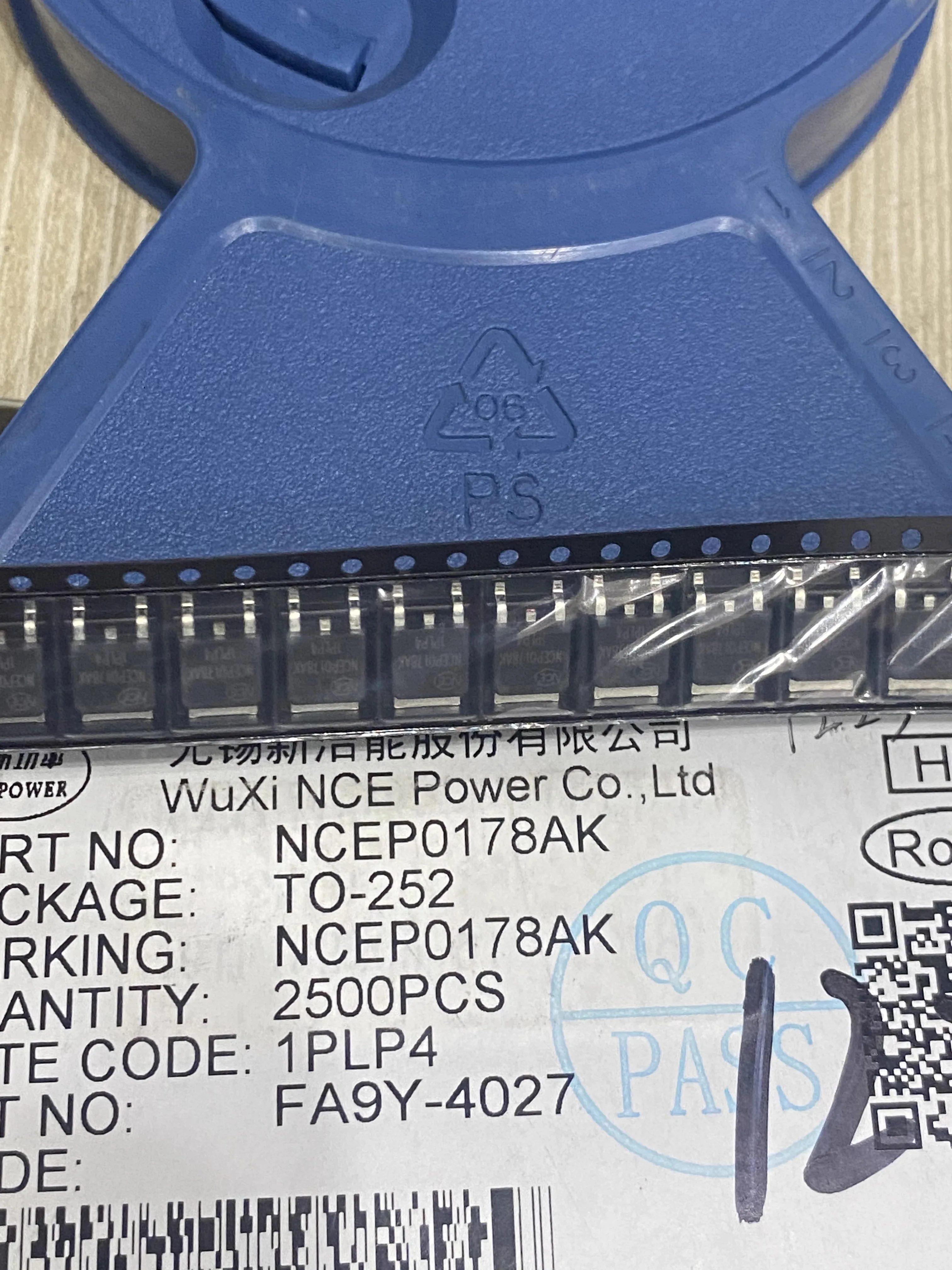 20 шт. Совершенно новый оригинальный NCEP0178AK TO-252
20 шт. Совершенно новый оригинальный NCEP0178AK TO-252