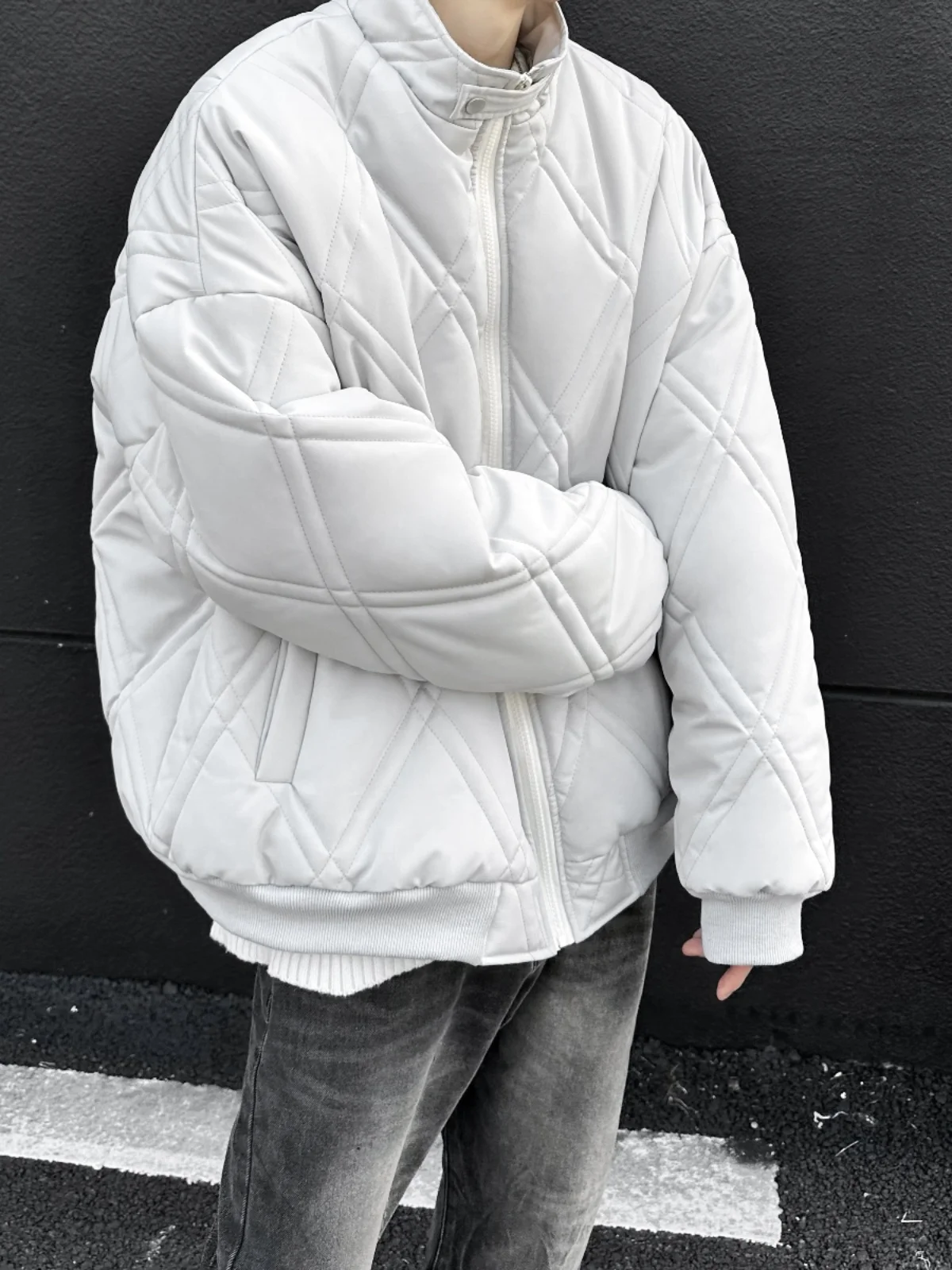 ay Diamond Pattern Thiened Winter Cotton Jaet Men's Sle Cleanfit Interlined Baseball Coat American Sle Warm Outerwear
ay Diamond Pattern Thiened Winter Cotton Jaet Men's Sle Cleanfit Interlined Baseball Coat American Sle Warm Outerwear