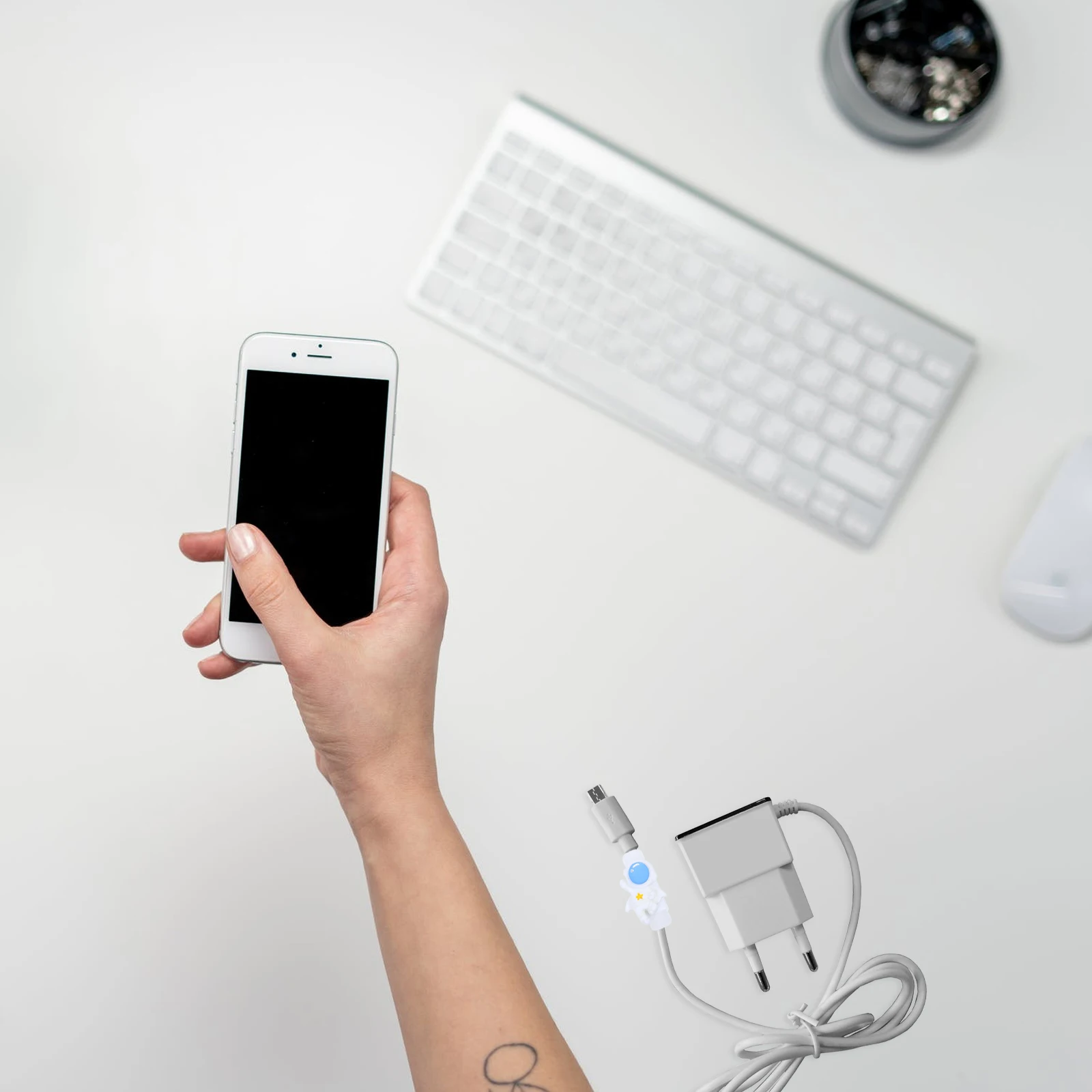 10 Pcs Shaped Cable Protector USB Astronaut Shaped Protector Cover Adorable ganizer Reinforce Charging Winder Saver
10 Pcs Shaped Cable Protector USB Astronaut Shaped Protector Cover Adorable ganizer Reinforce Charging Winder Saver