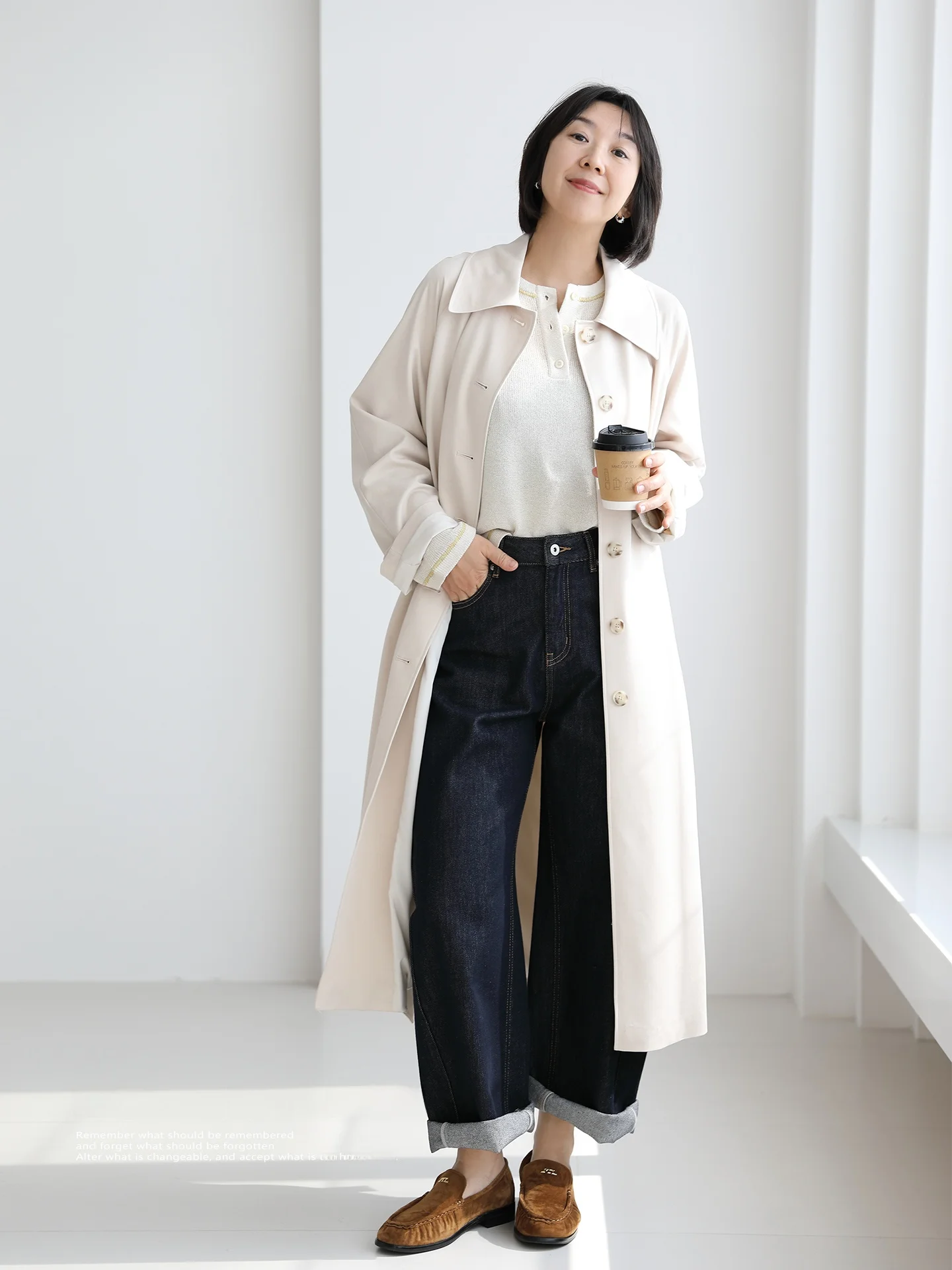 Elegant Minimalist Long Coat 3-Inch Timeless 4550 Casual Chic Drapey Coat with Stand Collar Versatile Lightweight Daily Wear
Elegant Minimalist Long Coat 3-Inch Timeless 4550 Casual Chic Drapey Coat with Stand Collar Versatile Lightweight Daily Wear