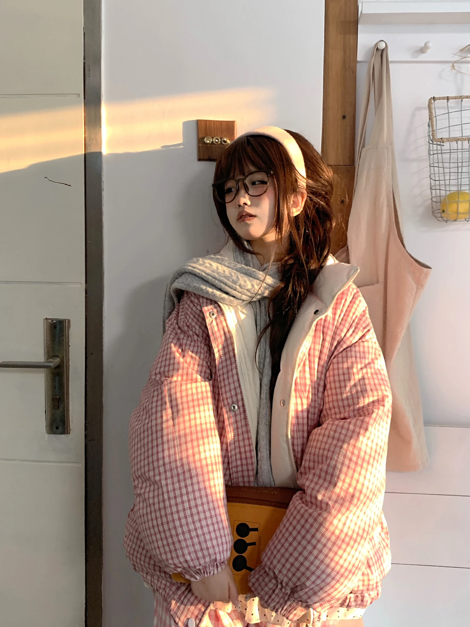 TUDOU Double-Sided Wearable Plaid Cotton Jaet Korean Sle Warm Women's Faion Commute Loose Fit Long Sve Zipper Closure
TUDOU Double-Sided Wearable Plaid Cotton Jaet Korean Sle Warm Women's Faion Commute Loose Fit Long Sve Zipper Closure