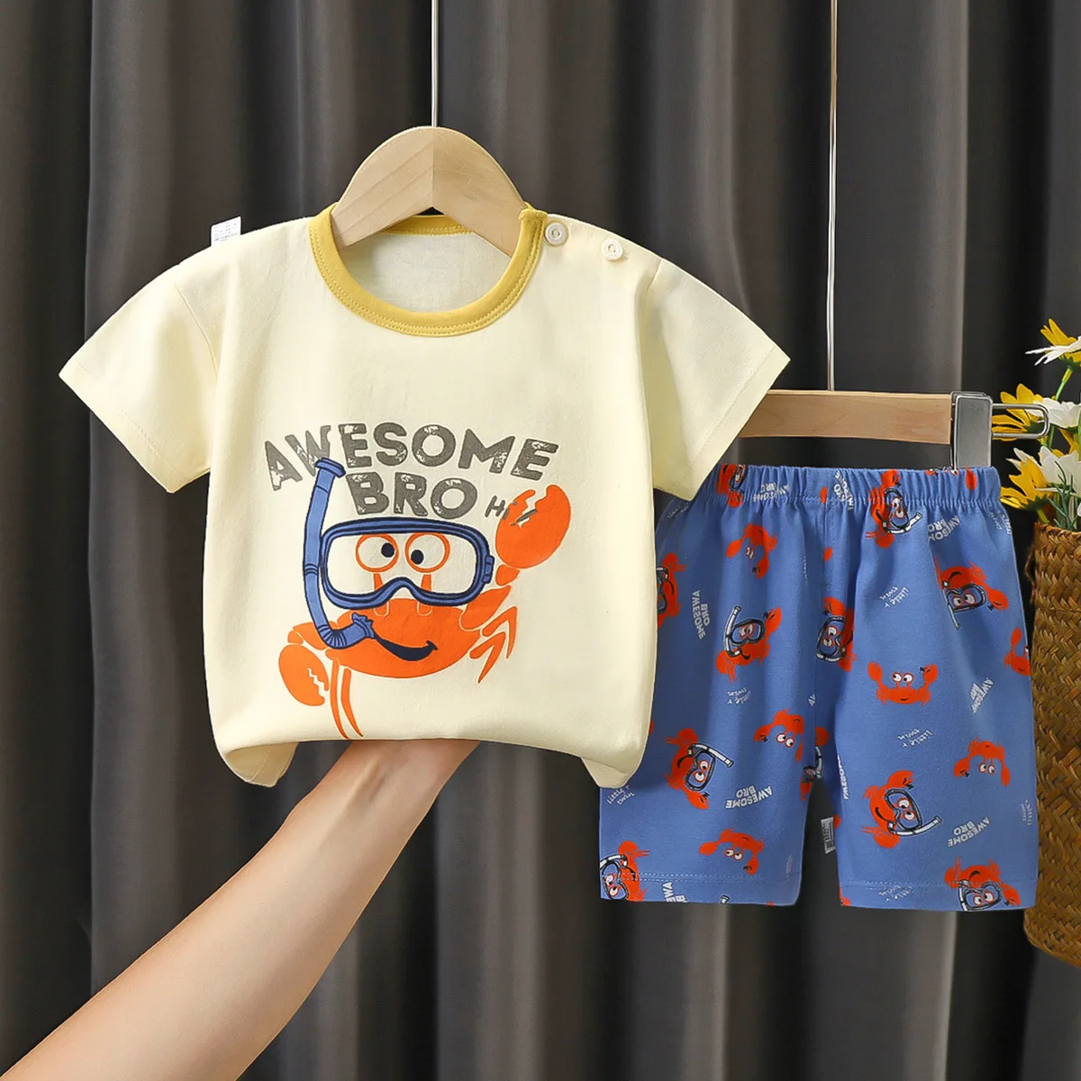 Kids' 2-Piece Cotton Summer Set - Cute Graphic Tee & Shorts for Boys & Girls (Toddler-Child)100% Cotton Boys & Girls Graphic Tee
Kids' 2-Piece Cotton Summer Set - Cute Graphic Tee & Shorts for Boys & Girls (Toddler-Child)100% Cotton Boys & Girls Graphic Tee