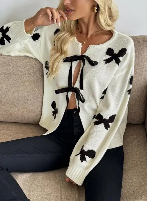 Sweet Style Design with Tied Bow Pattern Women's Sweater Autumn and Winter Women's Slim Fit Fashionable Tied Knit Sweater
Sweet Style Design with Tied Bow Pattern Women's Sweater Autumn and Winter Women's Slim Fit Fashionable Tied Knit Sweater