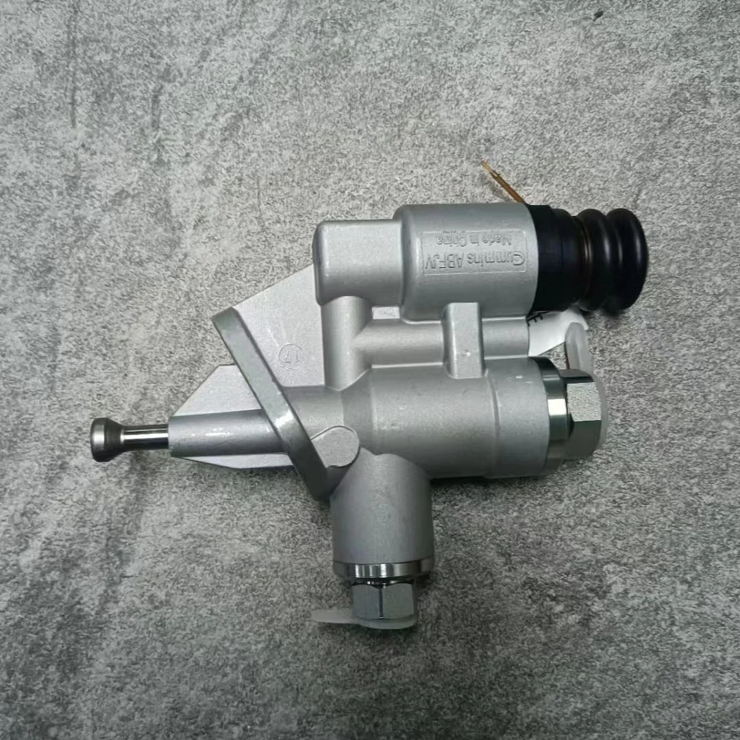Komatsu PC300 350 360-7 Cummins 6D114 oil transfer pump, hand pressure pump, hand oil pump, excavator parts
Komatsu PC300 350 360-7 Cummins 6D114 oil transfer pump, hand pressure pump, hand oil pump, excavator parts