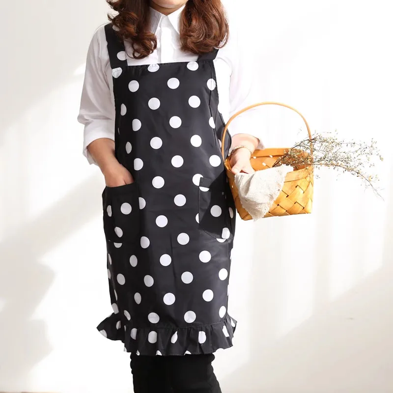 Japanese Korean Retro Dot Summer Kitchen Waterproof Apron for Women Oil-proof Cotton Coffee Shop Household Cleaning Cooking Wear
Japanese Korean Retro Dot Summer Kitchen Waterproof Apron for Women Oil-proof Cotton Coffee Shop Household Cleaning Cooking Wear