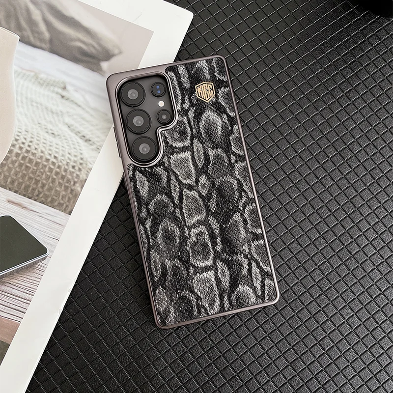 For Samsung Galaxy S23 S24 S25 Ultra Plus Case Strong Magnetism Wireless Charging Luxury Python Pattern Matte Leather Back Cover
For Samsung Galaxy S23 S24 S25 Ultra Plus Case Strong Magnetism Wireless Charging Luxury Python Pattern Matte Leather Back Cover