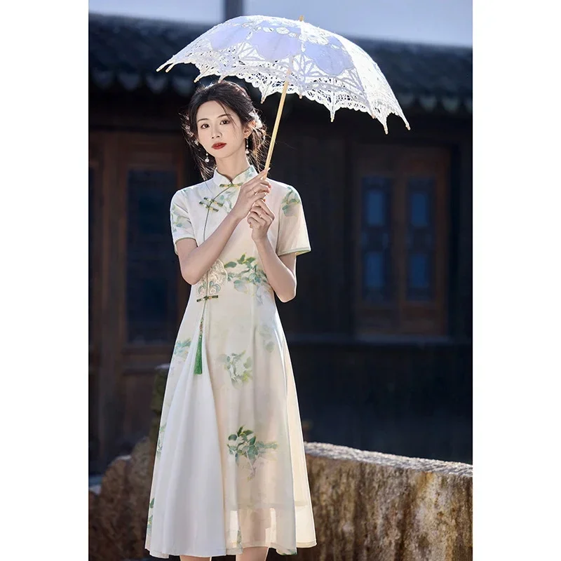 Spring/Summer New Satin Print Cheongsam Dress Short Sleeve Length Improved Double Layer Aodai Qipao Dress
Spring/Summer New Satin Print Cheongsam Dress Short Sleeve Length Improved Double Layer Aodai Qipao Dress