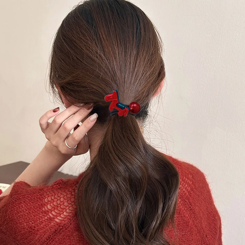 Резинки для волос из сплава, высокоэластичные, красные, аксессуары для волос для женщин, подарок на Новый год, держатель для хвоста, ободок, резинки для волос
Резинки для волос из сплава, высокоэластичные, красные, аксессуары для волос для женщин, подарок на Новый год, держатель для хвоста, ободок, резинки для волос
