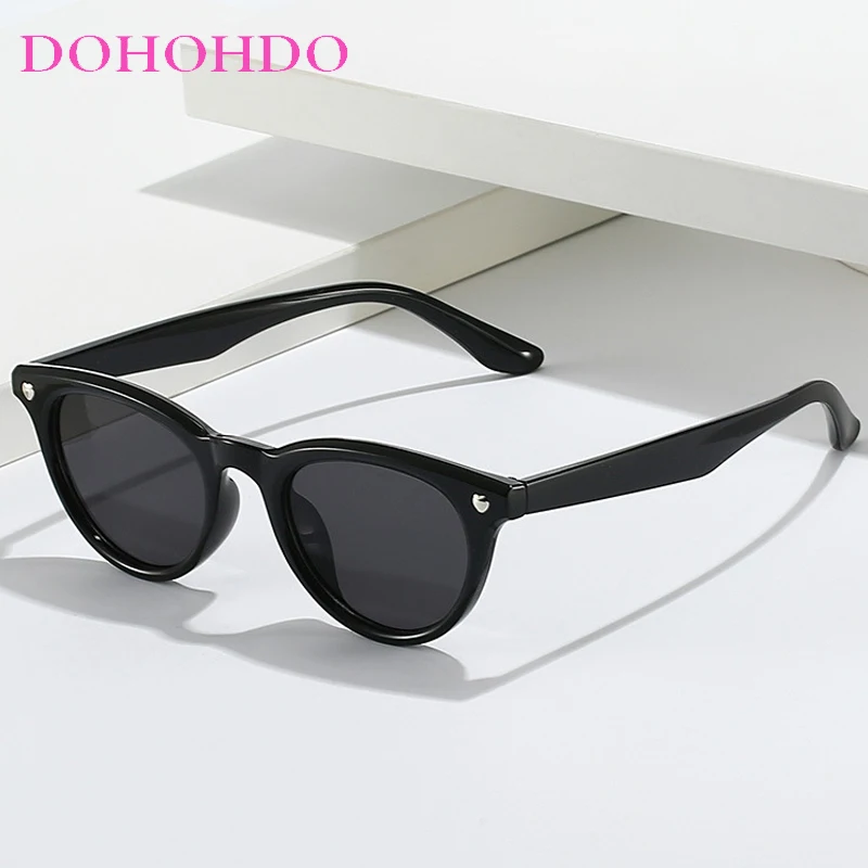 Heart Shape Rice Nail Small Frame Cat Eye Sunglasses Women Men Fashion Retro Design Outdoors Travel Driving Sun Glasses UV400
Heart Shape Rice Nail Small Frame Cat Eye Sunglasses Women Men Fashion Retro Design Outdoors Travel Driving Sun Glasses UV400