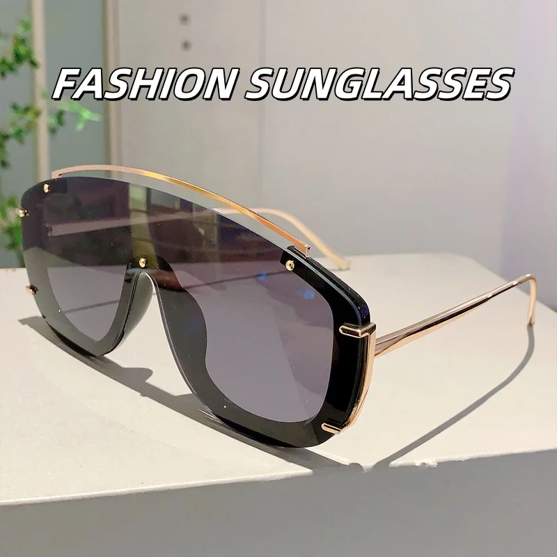 New Color Personalized One-piece Large Frame Fashionable Sunglasses Retro Outdoor Modern Men's Glasses UV400 Shades Eyewear
New Color Personalized One-piece Large Frame Fashionable Sunglasses Retro Outdoor Modern Men's Glasses UV400 Shades Eyewear