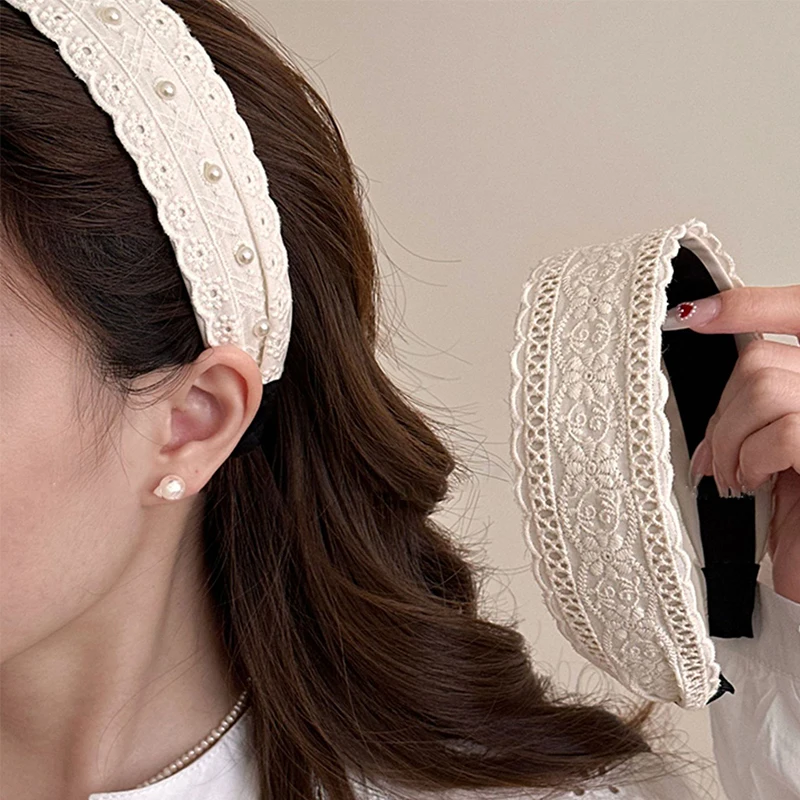 Lace Pearl Headband for Women Korean Style Wide Edge Pressed Hair Outdoor Face Wash Clip Fashionable Headband Hair Accessory
Lace Pearl Headband for Women Korean Style Wide Edge Pressed Hair Outdoor Face Wash Clip Fashionable Headband Hair Accessory