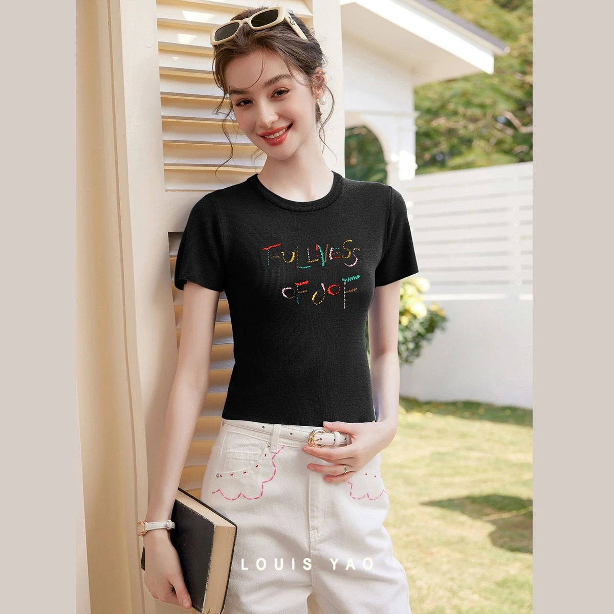 LOUIS YAO Embroidery Women's Knitted T-Shirts 2026 Summer Fun Youthful Color Block Slim Fit Slight Stretch Short Sleeve Shirt
LOUIS YAO Embroidery Women's Knitted T-Shirts 2026 Summer Fun Youthful Color Block Slim Fit Slight Stretch Short Sleeve Shirt