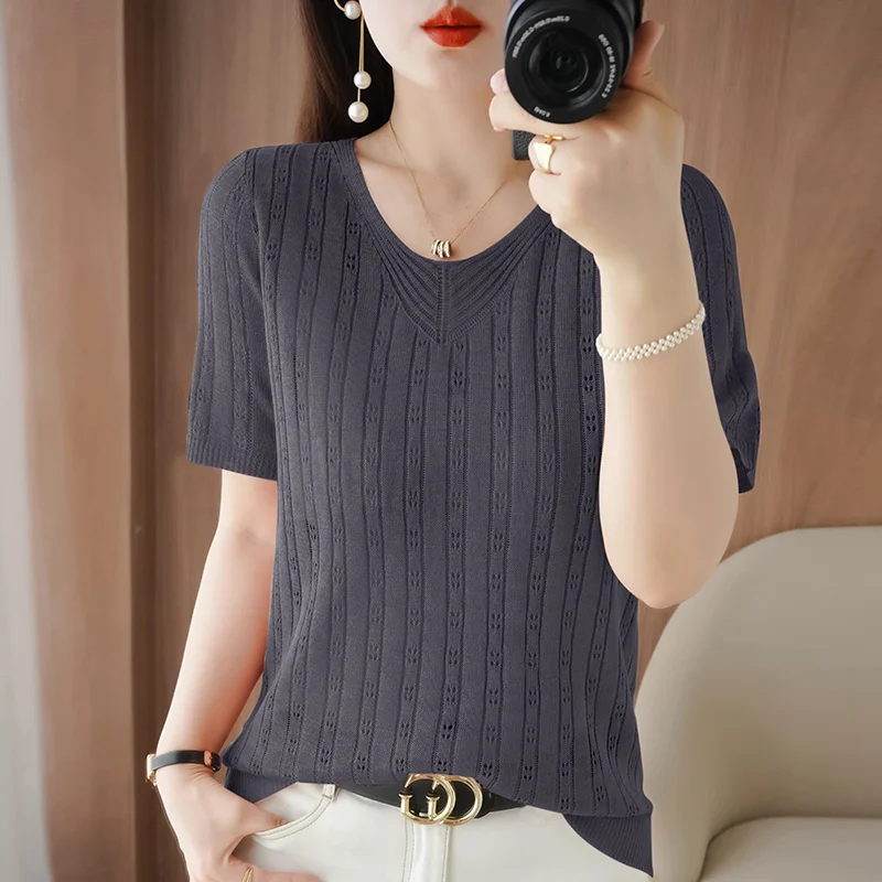 Women's T-shirt Spring/Summer Worsted Knitwear Casual Solid Color Ladies' Tops Loose V Neck Blouse Pullover Hollow Tees
Women's T-shirt Spring/Summer Worsted Knitwear Casual Solid Color Ladies' Tops Loose V Neck Blouse Pullover Hollow Tees