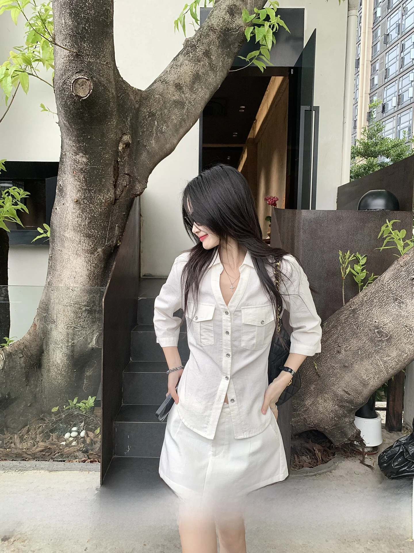 Stunning White Pure Desire Sle Women's irt Spring Summer Faionable ort Top Commute Sle Simple Polyester Blend
Stunning White Pure Desire Sle Women's irt Spring Summer Faionable ort Top Commute Sle Simple Polyester Blend