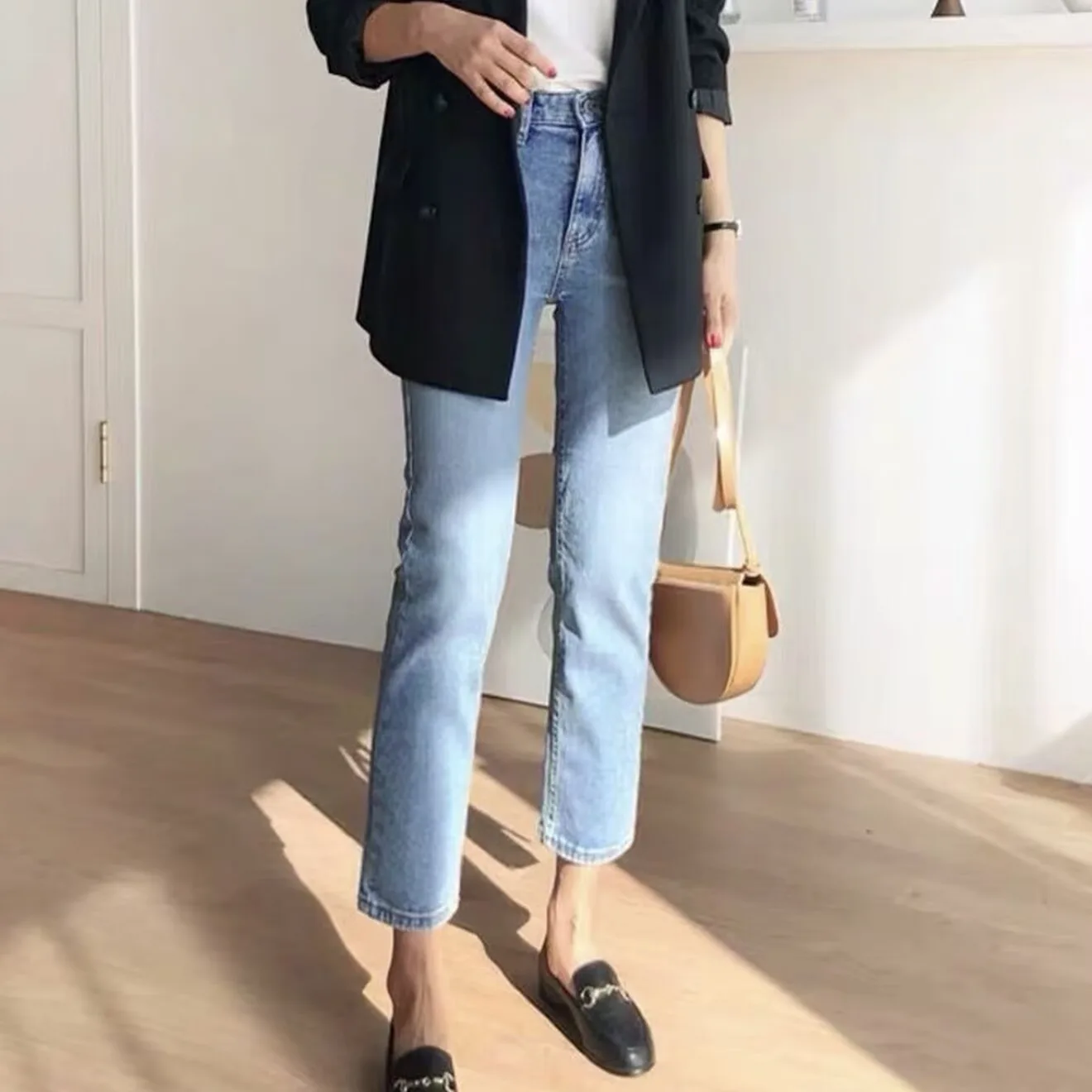 Spring Summer New Style Cheek Enhancing Nine Points White Straight Tube Elastic Denim Jeans High Waist Straight Leg Cotton Blend
Spring Summer New Style Cheek Enhancing Nine Points White Straight Tube Elastic Denim Jeans High Waist Straight Leg Cotton Blend