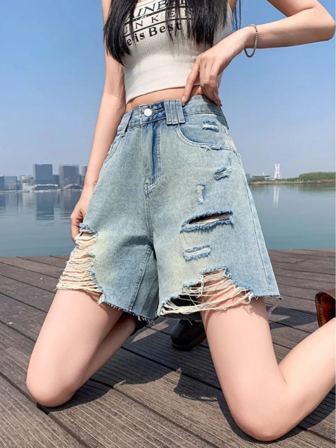 High Waist Ripped Denim Shorts for Women Wide Leg Loose Fit Bermuda Jorts Summer 2026 Vintage Blue Streetwear
High Waist Ripped Denim Shorts for Women Wide Leg Loose Fit Bermuda Jorts Summer 2026 Vintage Blue Streetwear