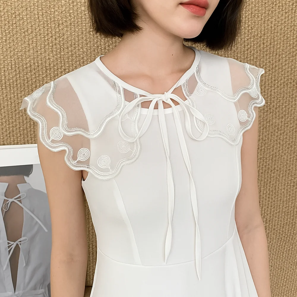 Sweet Hollow Out False Collar Knitted Round Neck Crochet Shawl Detachable Collar Clothes Decoration Mesh
Sweet Hollow Out False Collar Knitted Round Neck Crochet Shawl Detachable Collar Clothes Decoration Mesh