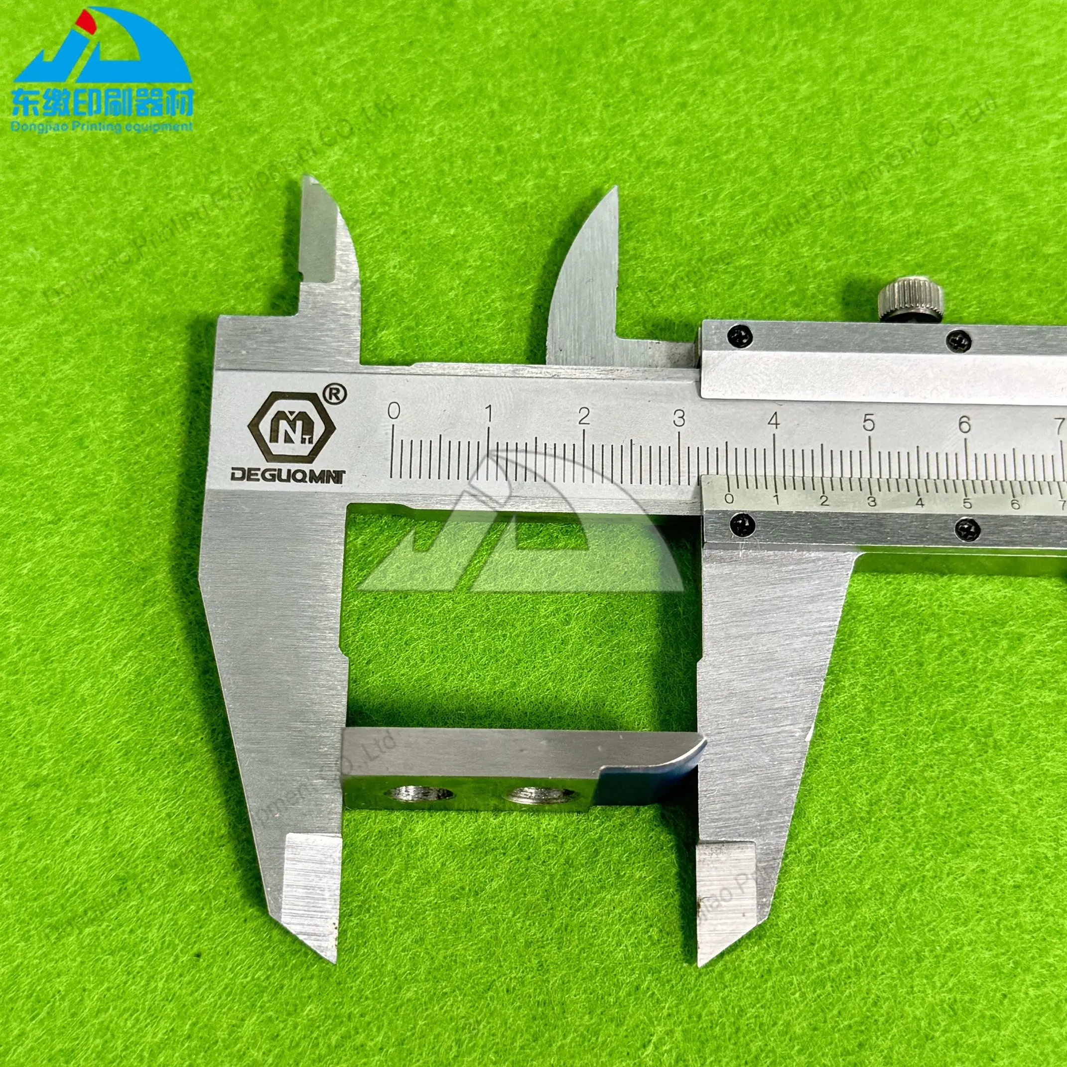 Printing Machinery Spare Parts Gripper Pad 35x15mm Gripper for Heidelberg SM102 Gripper 52.580.319 M2.583.637
Printing Machinery Spare Parts Gripper Pad 35x15mm Gripper for Heidelberg SM102 Gripper 52.580.319 M2.583.637