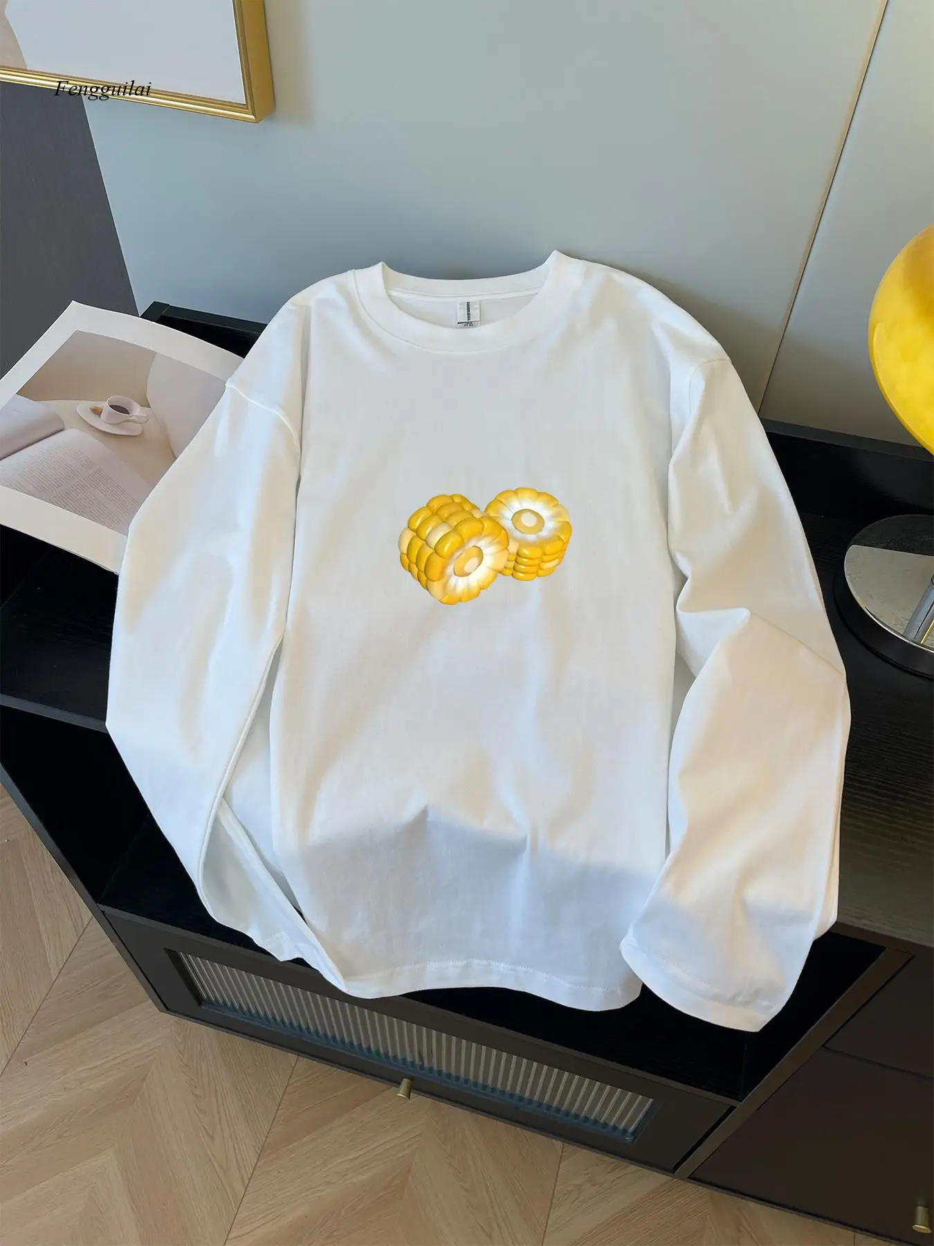 Casual Long Sleeve T-Shirt with Unique Cartoon Print - Soft, Comfortable, and Stylish for Fall/Winter, Perfect for Casual Attire
Casual Long Sleeve T-Shirt with Unique Cartoon Print - Soft, Comfortable, and Stylish for Fall/Winter, Perfect for Casual Attire