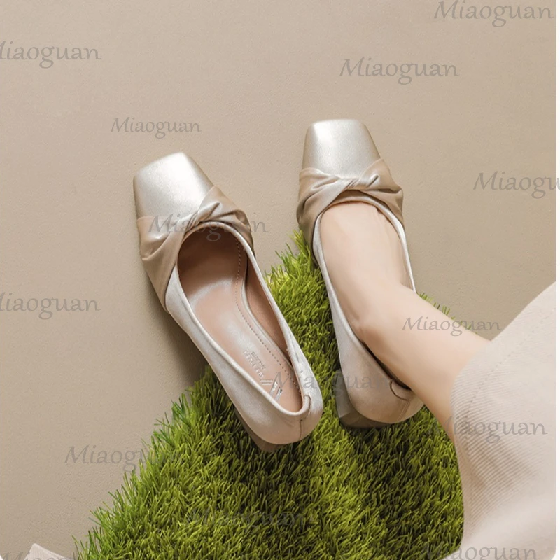 Fashion Designer Women Pumps Square Toe High Heels Slip On Butterfly Knot Shoes Sweet Daily Girls Solid Color Heeled Footwears
Fashion Designer Women Pumps Square Toe High Heels Slip On Butterfly Knot Shoes Sweet Daily Girls Solid Color Heeled Footwears