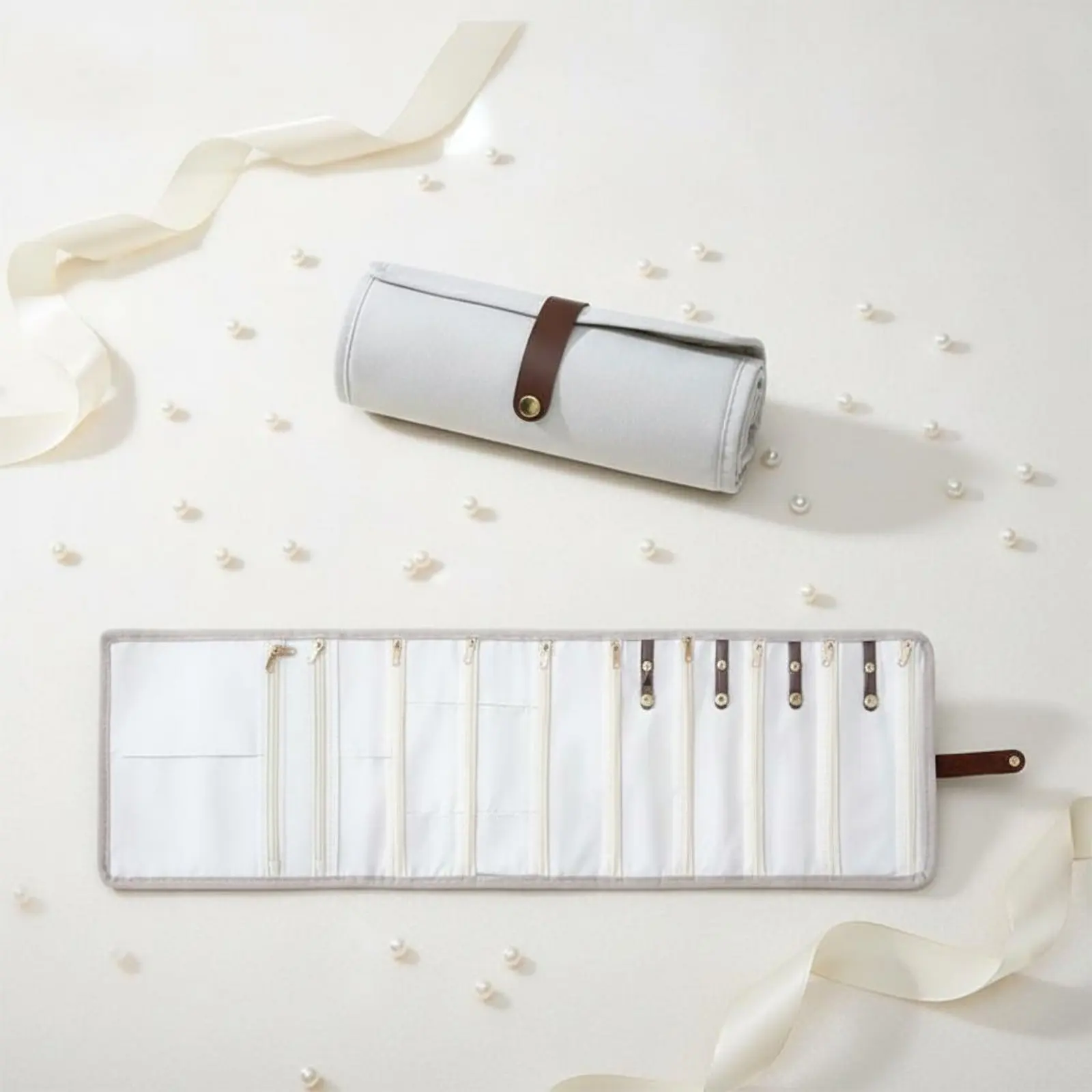 Travel Jewelry Organizer Soft Lining Portable Jewelry Case Knot-Untangled Necklace Holder Large Capacity Transparent Pockets
Travel Jewelry Organizer Soft Lining Portable Jewelry Case Knot-Untangled Necklace Holder Large Capacity Transparent Pockets