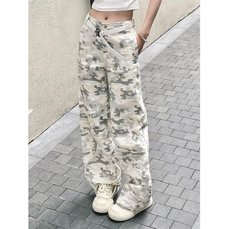 American Retro Vintage Contrast Camouflage Wide-leg Pants for Women in Summer High Waist Loose Slim Street Dance Trousers Trendy
American Retro Vintage Contrast Camouflage Wide-leg Pants for Women in Summer High Waist Loose Slim Street Dance Trousers Trendy