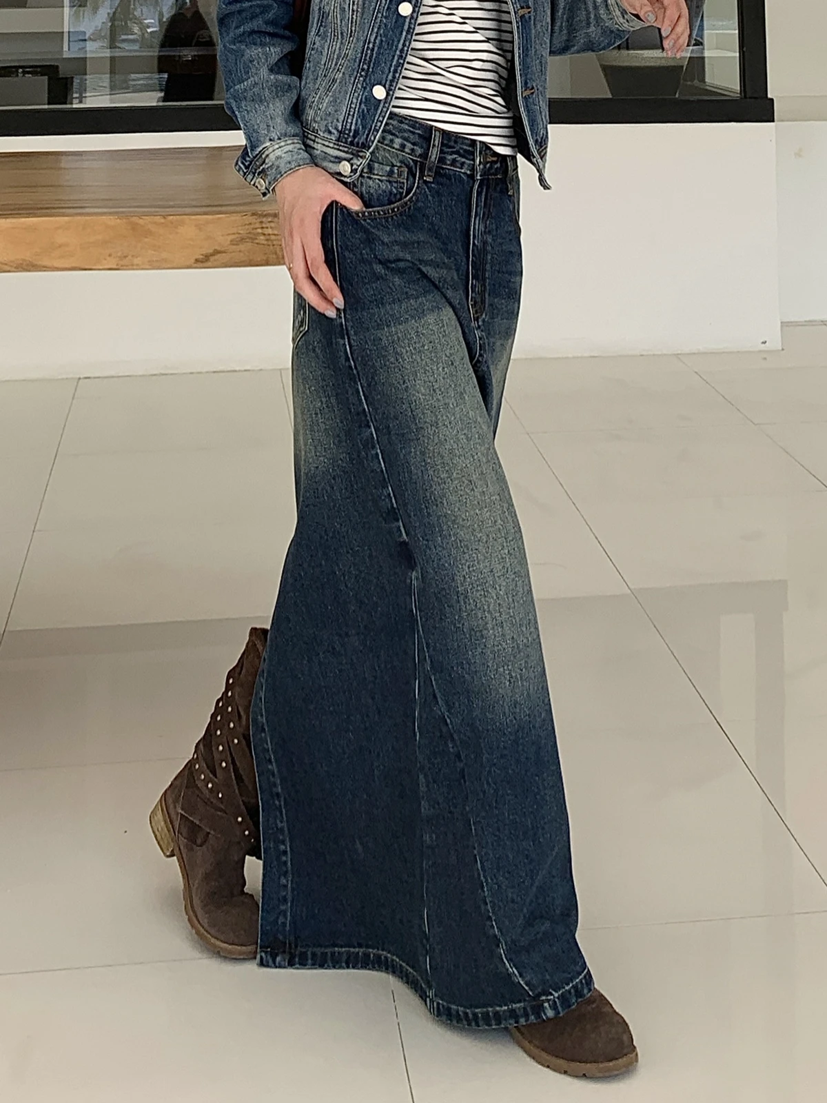 Новые джинсовые юбки ZHISILAO Y2K с высокой талией, А-силуэт, длинные, женские, винтажные, повседневные, прямые, весна 2026
Новые джинсовые юбки ZHISILAO Y2K с высокой талией, А-силуэт, длинные, женские, винтажные, повседневные, прямые, весна 2026