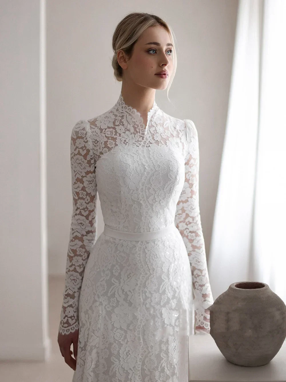 Saudi Arabian Wedding Dresses High Neck Court Train Mermaid Bridal Gown Lace Dresses Plus Size Vestidos De Novia
Saudi Arabian Wedding Dresses High Neck Court Train Mermaid Bridal Gown Lace Dresses Plus Size Vestidos De Novia