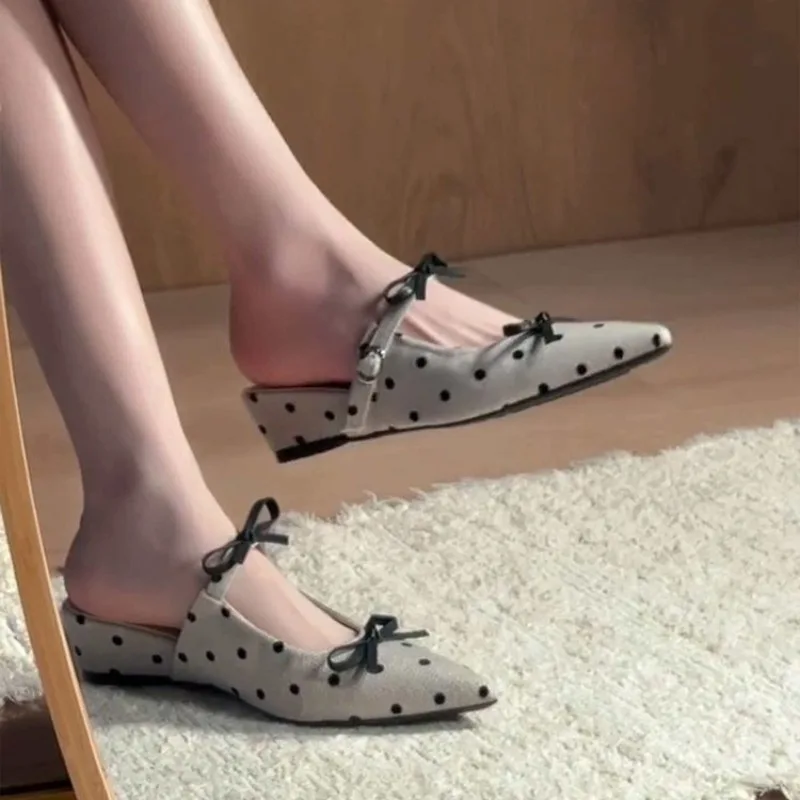 Summer Butterfly-knot Women Mules Slippers Wedges Heel Slip On Slide Ladies Elegant Dress Sandalias
Summer Butterfly-knot Women Mules Slippers Wedges Heel Slip On Slide Ladies Elegant Dress Sandalias