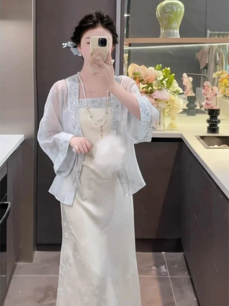 New Chinese Style Gentle Women's Set Sunscreen Cardigan Lightweight Maturity Unique Dress Fashionable Long Sleeve round Neck
New Chinese Style Gentle Women's Set Sunscreen Cardigan Lightweight Maturity Unique Dress Fashionable Long Sleeve round Neck