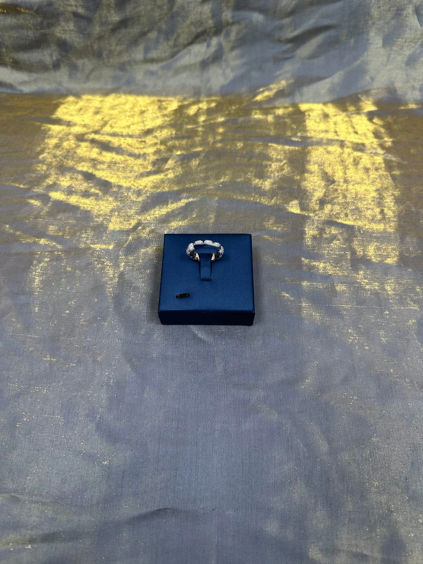 Новое классическое, простое, элегантное и стильное женское кольцо 2026 года, подходящее для любых случаев
Новое классическое, простое, элегантное и стильное женское кольцо 2026 года, подходящее для любых случаев