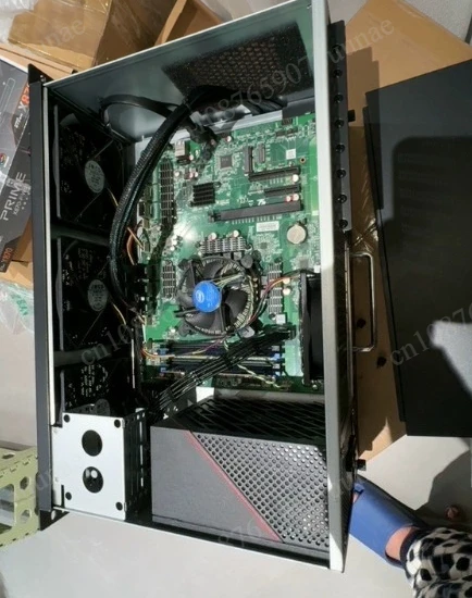 8 Full-Height Slots Enterprise Home AIO Server 12-Disk NAS Chassis Main Board ATX Power Supply
8 Full-Height Slots Enterprise Home AIO Server 12-Disk NAS Chassis Main Board ATX Power Supply