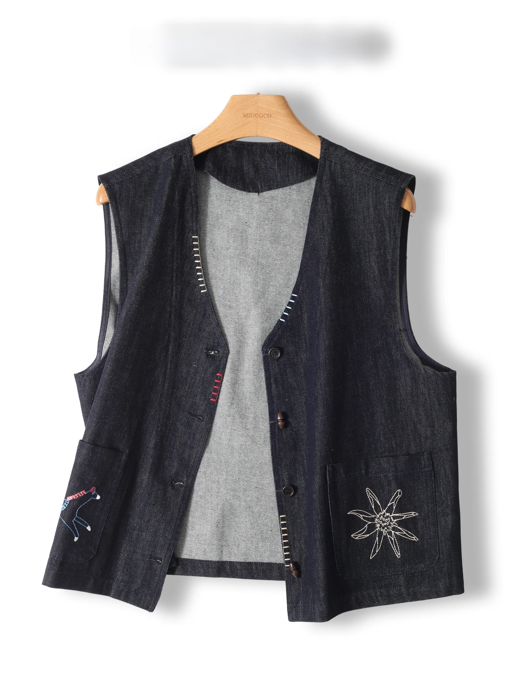 Retro V-neck Embroidered Jacket Women's Loose Outerwear Short Style Warmth Teen Girls' Fashion Casual Breathable Cotton
Retro V-neck Embroidered Jacket Women's Loose Outerwear Short Style Warmth Teen Girls' Fashion Casual Breathable Cotton