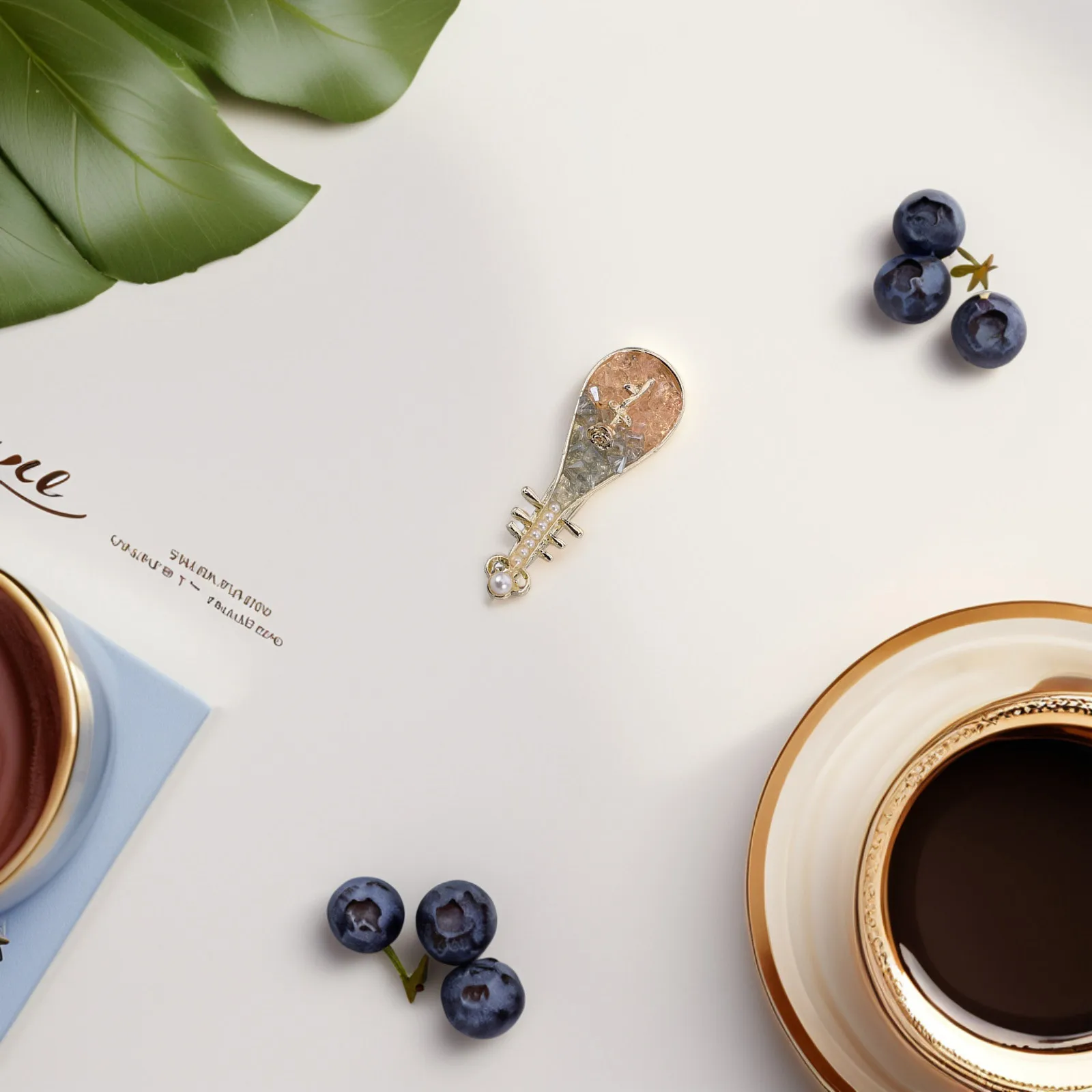 Rose Pipa Clip Alloy Chinese Retro Style Handmade Decoration Clip For Women Vintage Hair Clips Bangs Side Bridal Cosplay 
Rose Pipa Clip Alloy Chinese Retro Style Handmade Decoration Clip For Women Vintage Hair Clips Bangs Side Bridal Cosplay