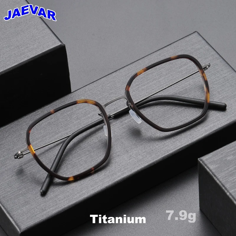 New Titanium Eyeframe Ultra Light 7.9g Men's Eyeframe Business Large Frame Anti Blue Light Optical Prescription Frame Women 9852
New Titanium Eyeframe Ultra Light 7.9g Men's Eyeframe Business Large Frame Anti Blue Light Optical Prescription Frame Women 9852