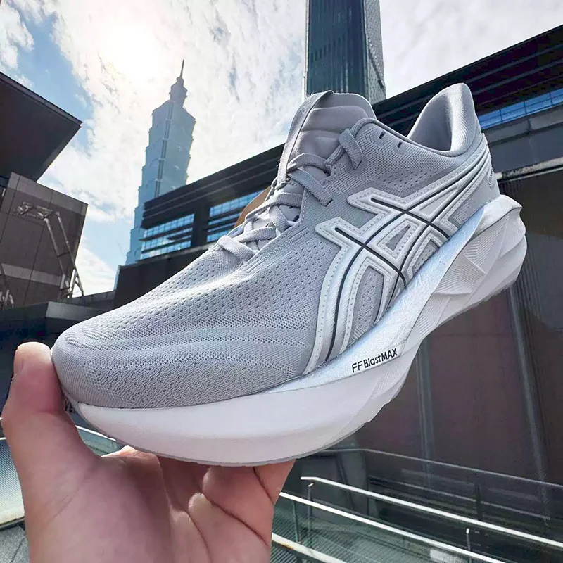 Asics NOVABLAST 5 Light Grey Silver Breathable Mesh Lightweight Cushion Marathon Running Shoes 1011C185-020
Asics NOVABLAST 5 Light Grey Silver Breathable Mesh Lightweight Cushion Marathon Running Shoes 1011C185-020
