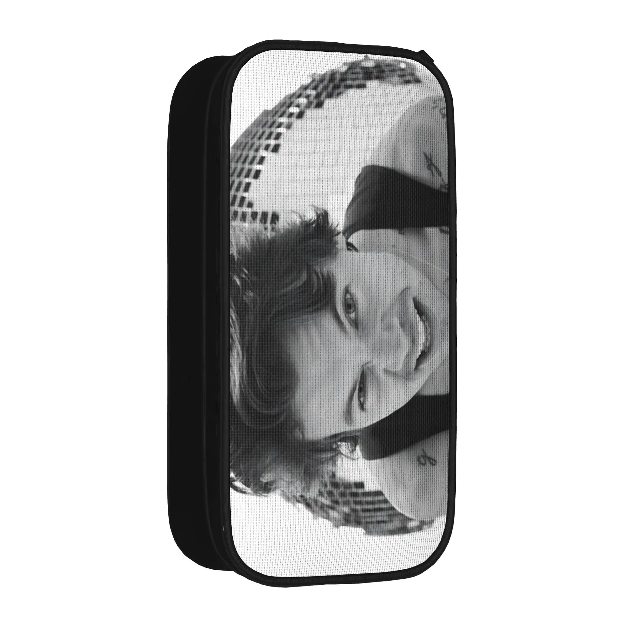 Kiss All The Time Disco Pencil Case Harrys Music Styles Pen Holder Bag Girl Boy Large Storage Students School Gift Pencilcases
Kiss All The Time Disco Pencil Case Harrys Music Styles Pen Holder Bag Girl Boy Large Storage Students School Gift Pencilcases