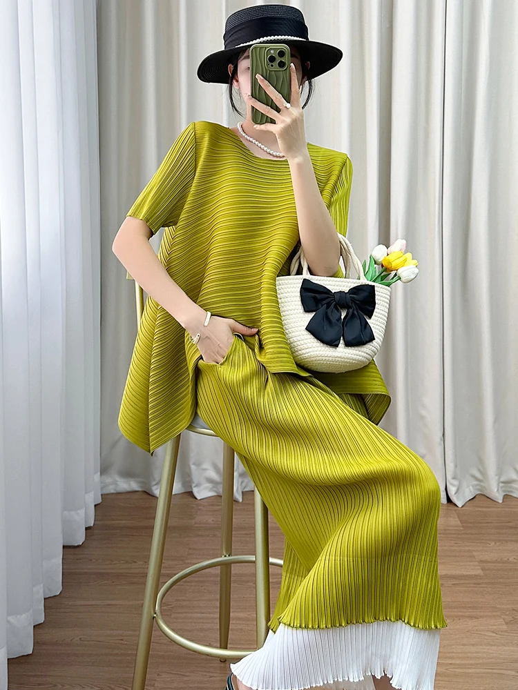 Anti-Aging Summer Fashion Set Women's Short Sleeve round Neck Color Top Color Block Midi Skirt Straight Tube Simple Style
Anti-Aging Summer Fashion Set Women's Short Sleeve round Neck Color Top Color Block Midi Skirt Straight Tube Simple Style