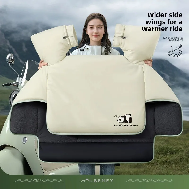 Лобовое стекло электрического мотоцикла, зимнее утолщенное одеяло на флисовой подкладке для лобового стекла автомобиля, водонепроницаемый непромокаемый ветрозащитный чехол
Лобовое стекло электрического мотоцикла, зимнее утолщенное одеяло на флисовой подкладке для лобового стекла автомобиля, водонепроницаемый непромокаемый ветрозащитный чехол