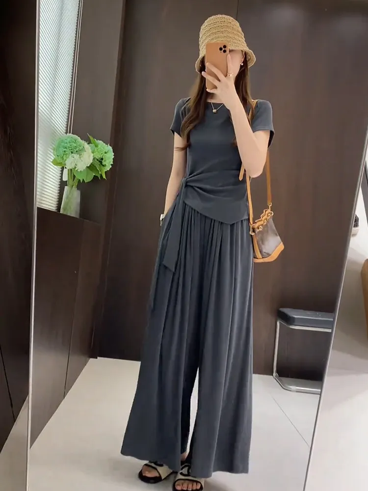 Summer New Style Women's T-Shirt Shorts Two-Piece Set Belted Waist Loose Wide Leg Pants Skirt Slimming Comfortable Fashionable
Summer New Style Women's T-Shirt Shorts Two-Piece Set Belted Waist Loose Wide Leg Pants Skirt Slimming Comfortable Fashionable
