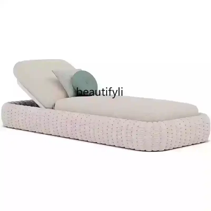 Outdoor swimming pool rattan bed hotel, bed waterproof sunscreen outdoor courtyard leisure, simple wind
Outdoor swimming pool rattan bed hotel, bed waterproof sunscreen outdoor courtyard leisure, simple wind