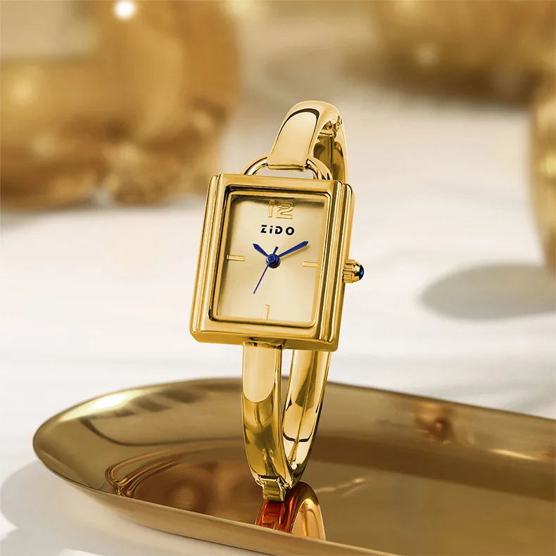 New women's square retro style watch, light luxury watch, women's bracelet watch, high-end selection of watches, women's gift.
New women's square retro style watch, light luxury watch, women's bracelet watch, high-end selection of watches, women's gift.