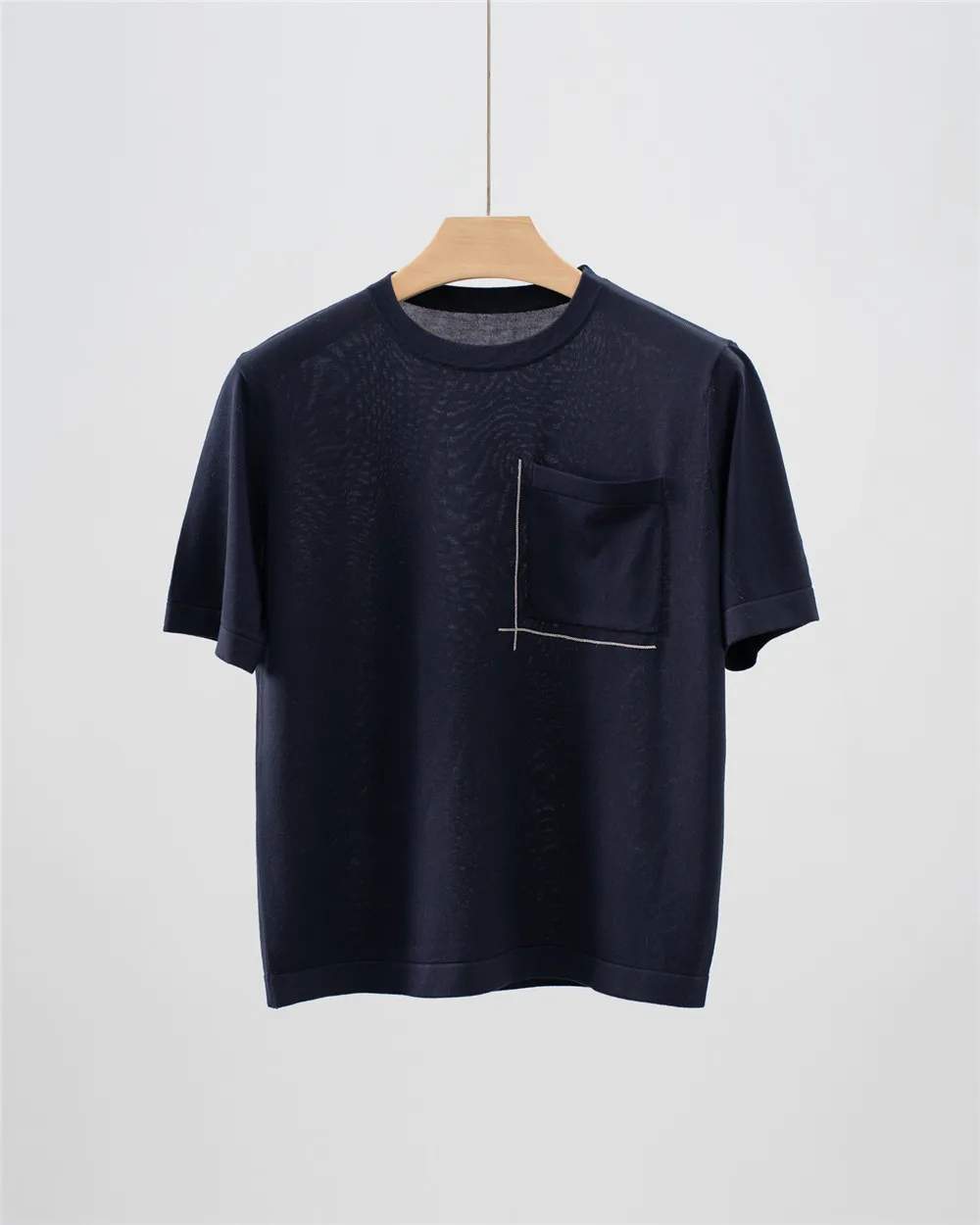 25 Spring/Summer New Wool Bead Chain Pocket Design Round Neck Knitted Women's Short sleeved T-shirt
25 Spring/Summer New Wool Bead Chain Pocket Design Round Neck Knitted Women's Short sleeved T-shirt