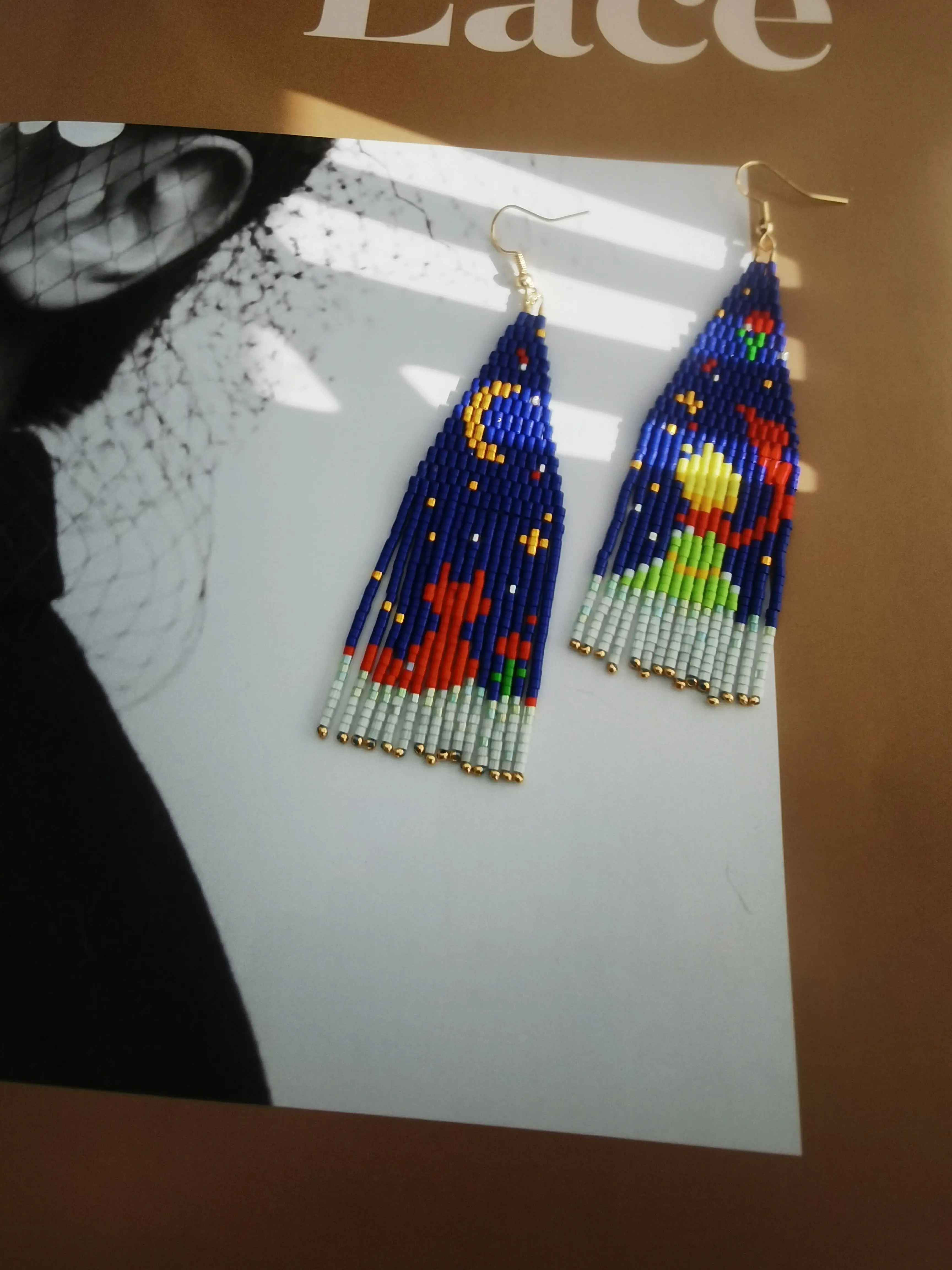 Богемный дизайн, серьги с кисточками из бисера, астрольная геометрия, ручное вязание, симметрия, простой сплав, женские украшения из рисовых бусин 
Богемный дизайн, серьги с кисточками из бисера, астрольная геометрия, ручное вязание, симметрия, простой сплав, женские украшения из рисовых бусин